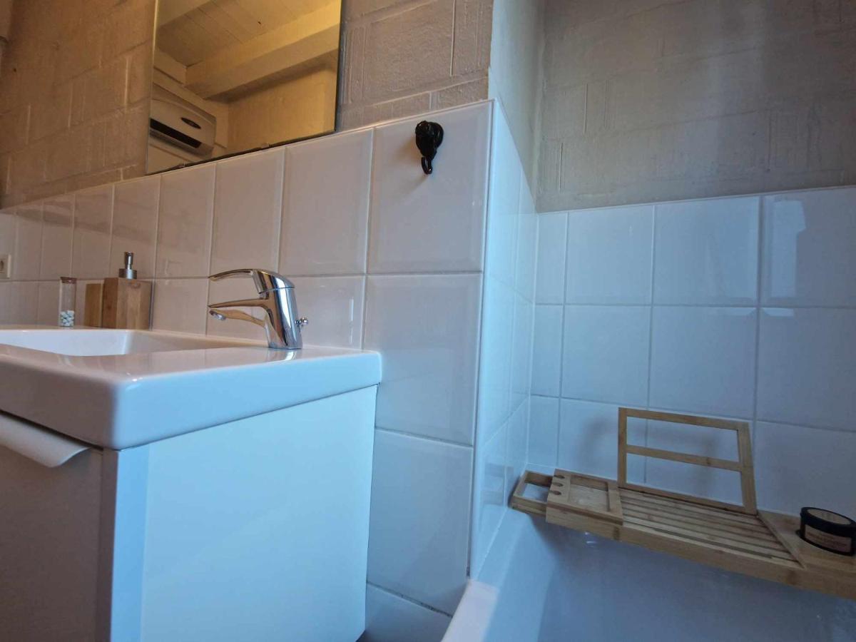 Bulle Ivoire Hastiere-par-dela Exterior photo